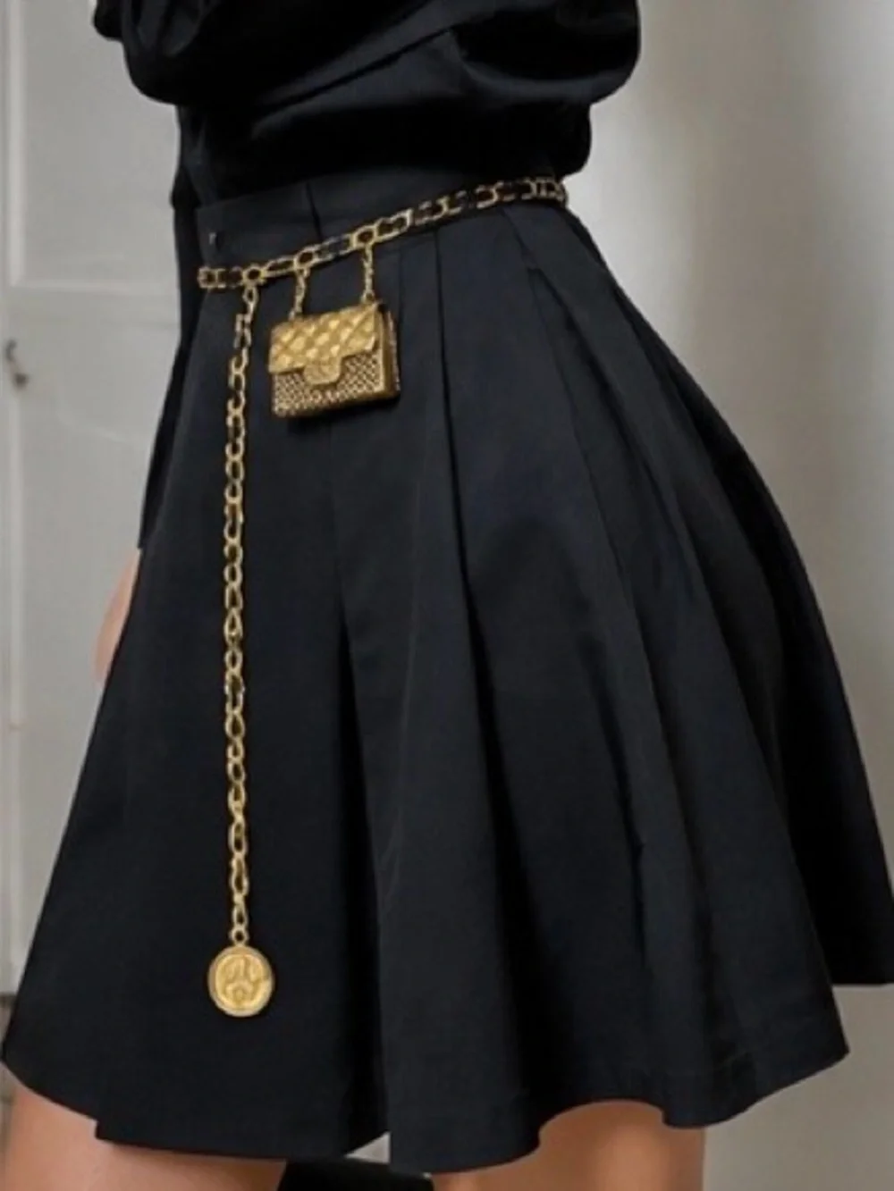 Luxury Gold Chain Waist Belt Mini Bag Charm